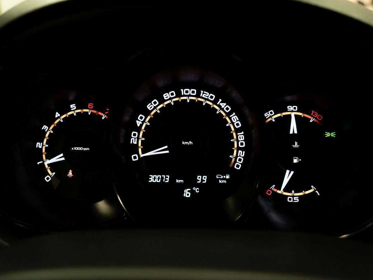 Lada (ВАЗ) Vesta 2021 года с пробегом. Фото: #11