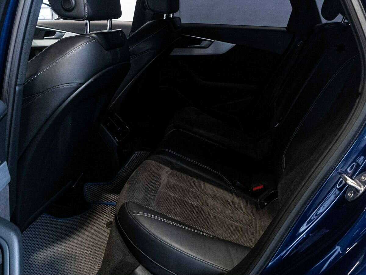 Audi A4 2018 года с пробегом. Фото: #9