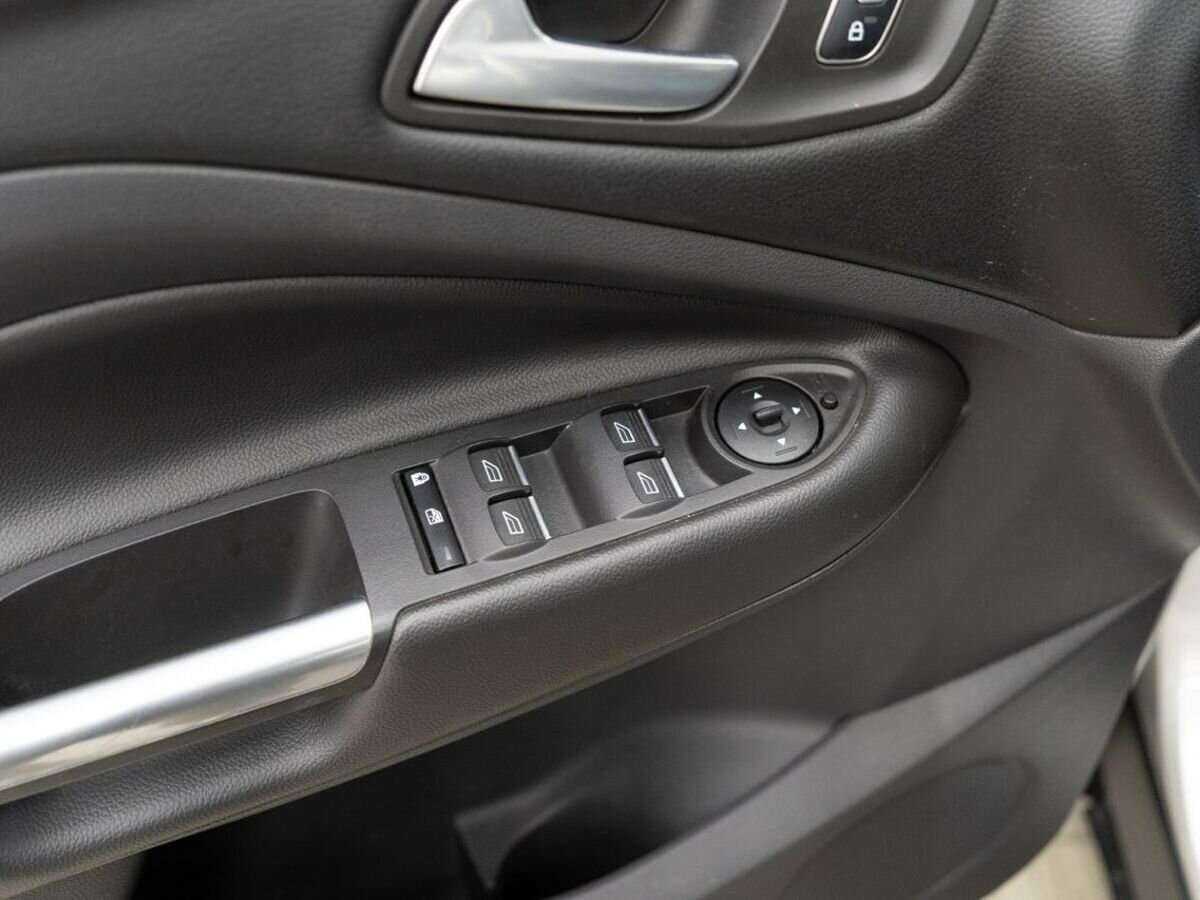 Ford Kuga 2017 года с пробегом. Фото: #14