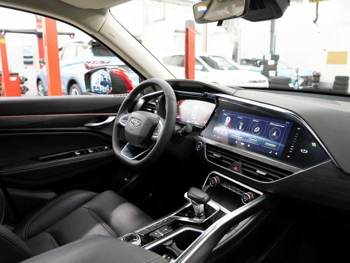 Geely Tugella 2021 года с пробегом. Фото: #19