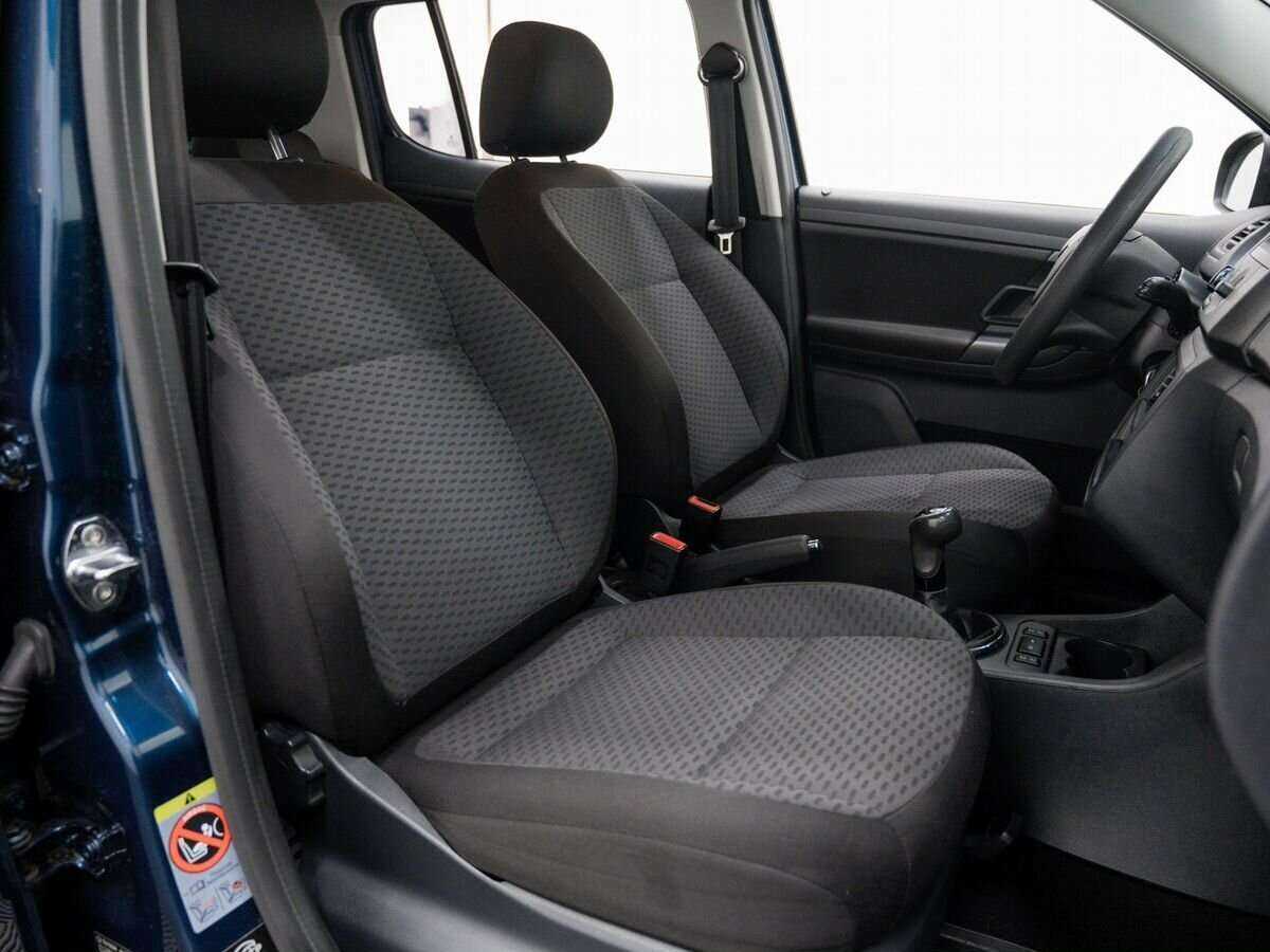 Б/У Шкода Фабия 2012 года. Фото: #8