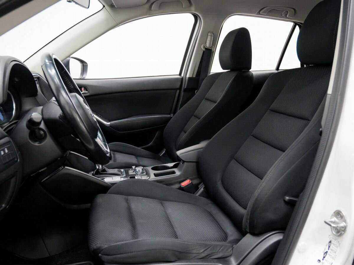 Б/У Мазда Ц-Икс-5 2016 года. Фото: #12