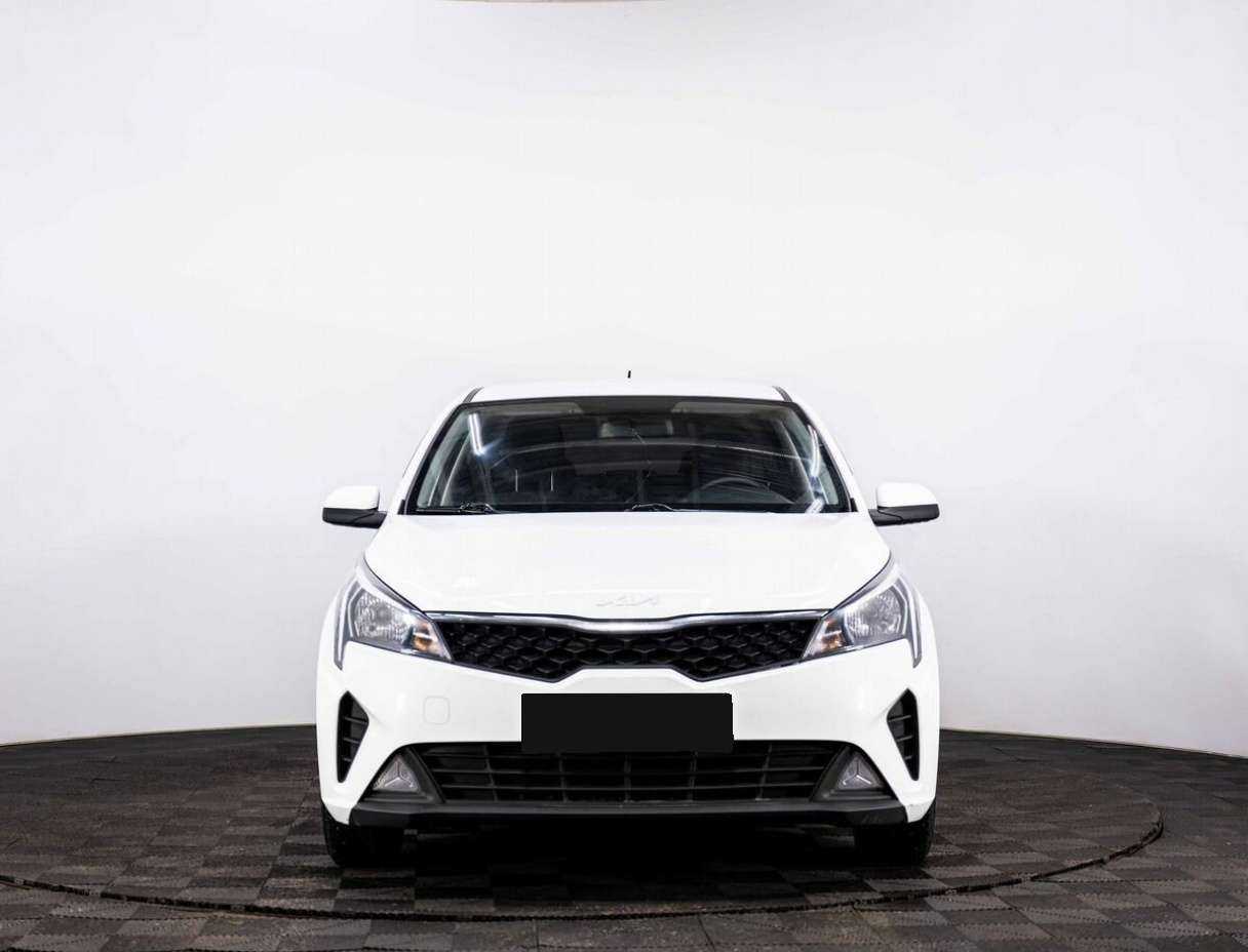 Б/У Киа Рио 2022 года. Фото: #1