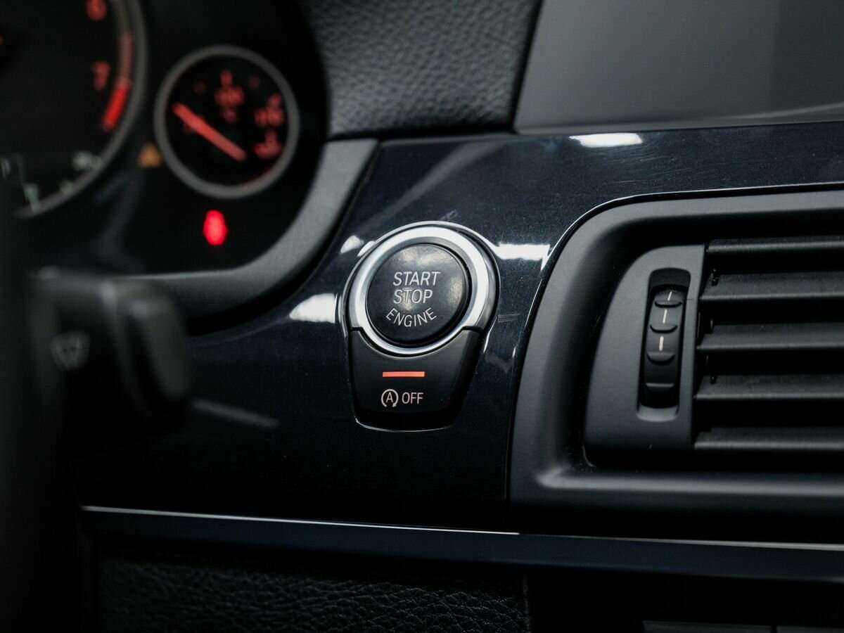 BMW 5 серии 2013 года с пробегом. Фото: #23