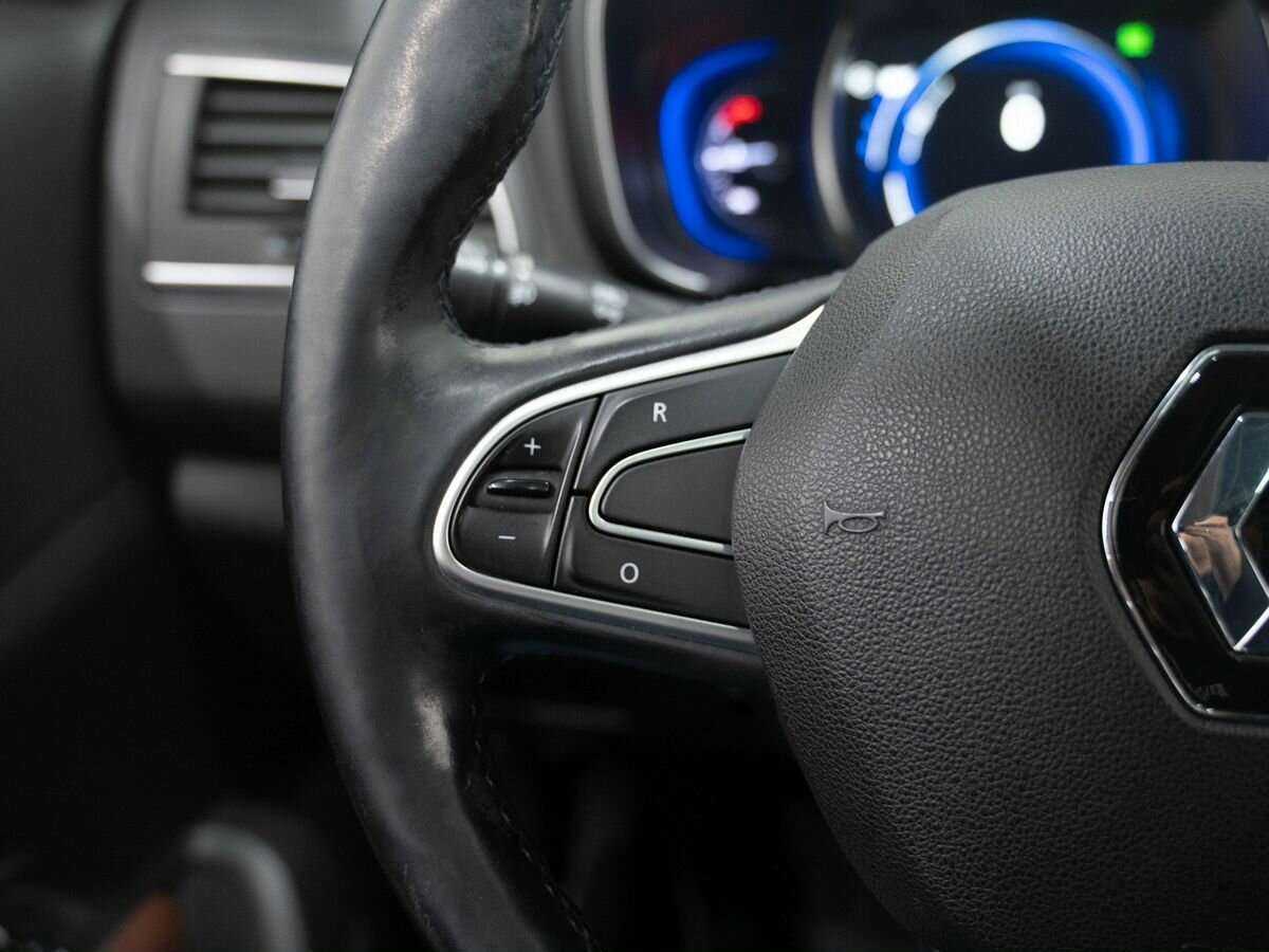 Б/У Рено Колеос 2017 года. Фото: #17