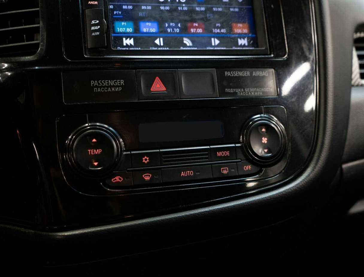 Mitsubishi Outlander 2015 года с пробегом. Фото: #14