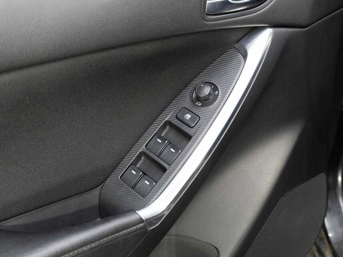 Б/У Мазда Ц-Икс-5 2016 года. Фото: #22