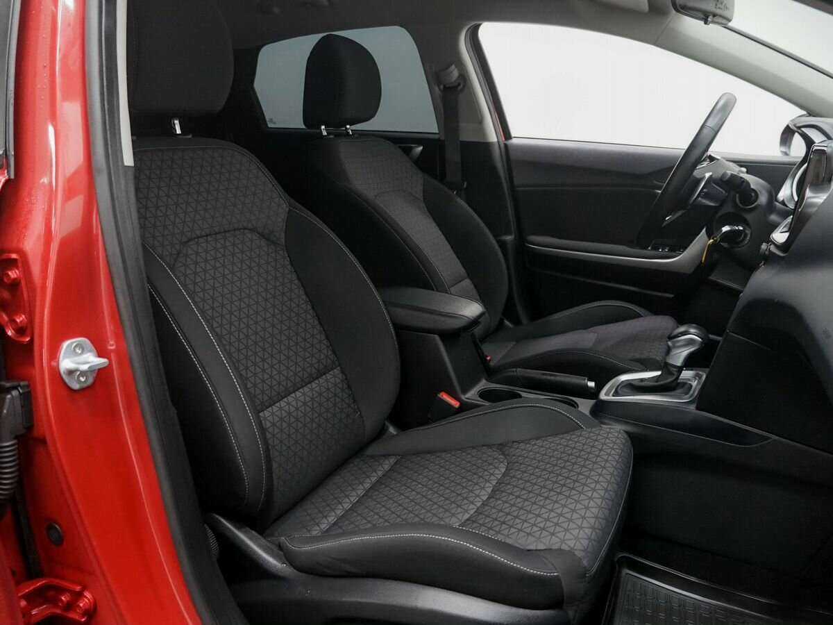 Б/У Киа Сид 2018 года. Фото: #7