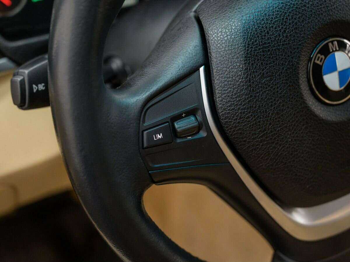 BMW 3 серии 2012 года с пробегом. Фото: #12