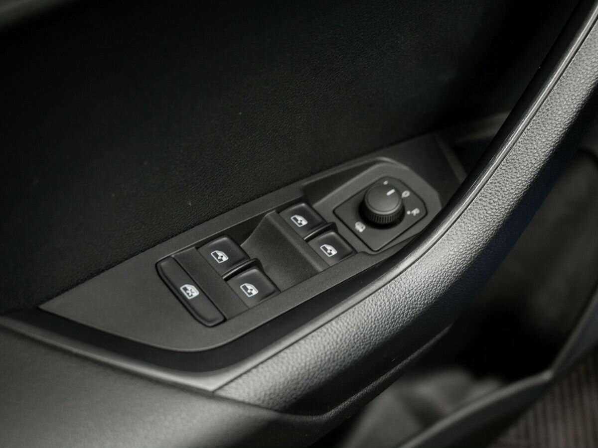 Б/У Шкода Карок 2020 года. Фото: #14