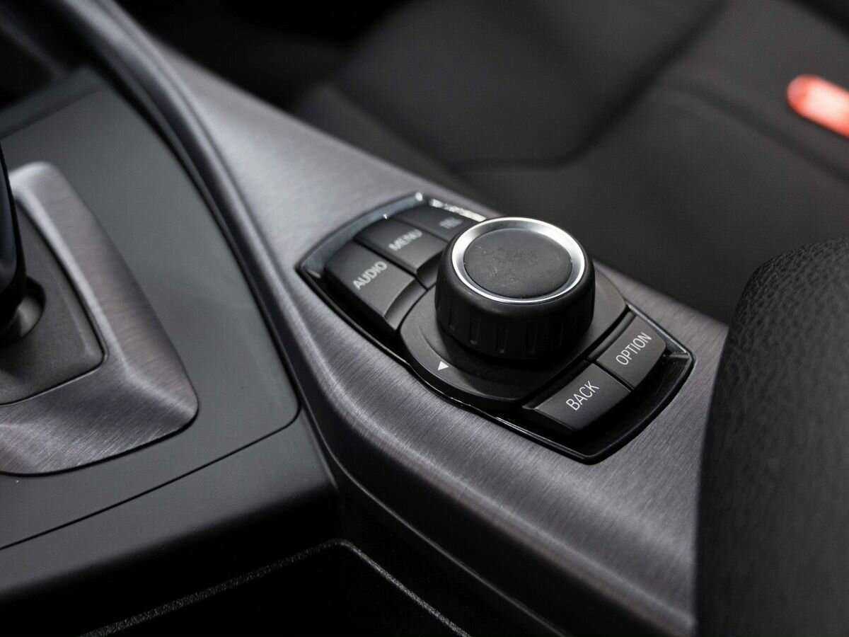 BMW 1 серии 2017 года с пробегом. Фото: #18