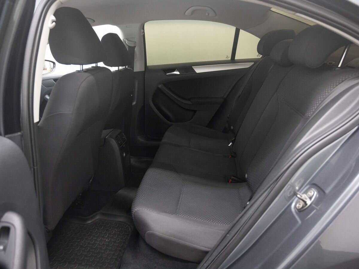 Б/У Фольксваген Джетта 2012 года. Фото: #7