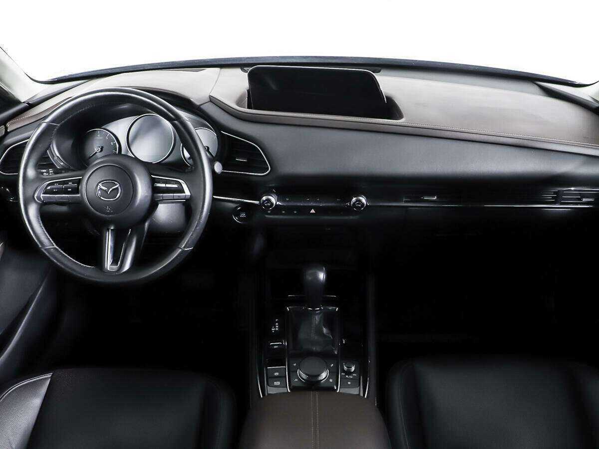 Mazda CX-30 2019 года с пробегом. Фото: #5