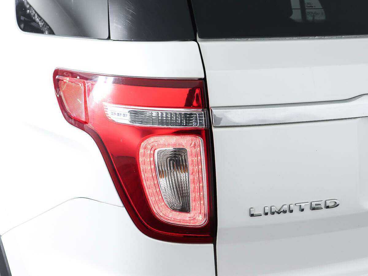 Ford Explorer 2012 года с пробегом. Фото: #26