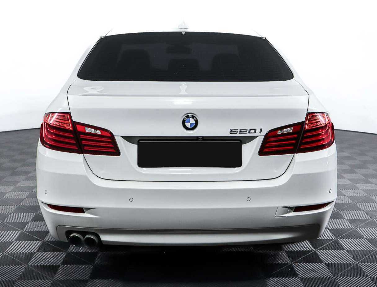 BMW 5 серии 2013 года с пробегом. Фото: #5