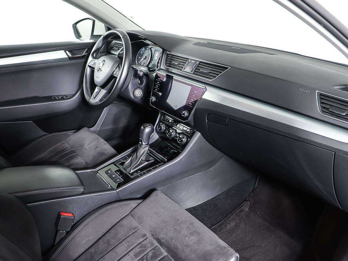 Б/У Шкода Суперб 2017 года. Фото: #7