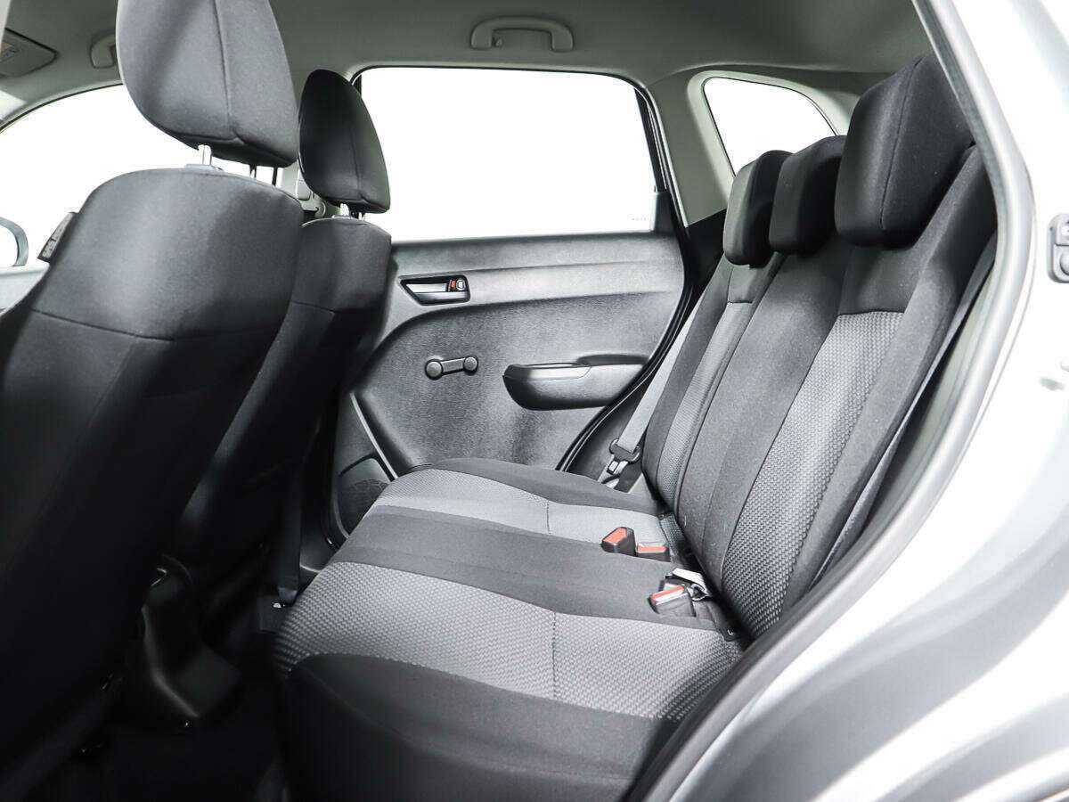 Б/У Сузуки Витара 2021 года. Фото: #9