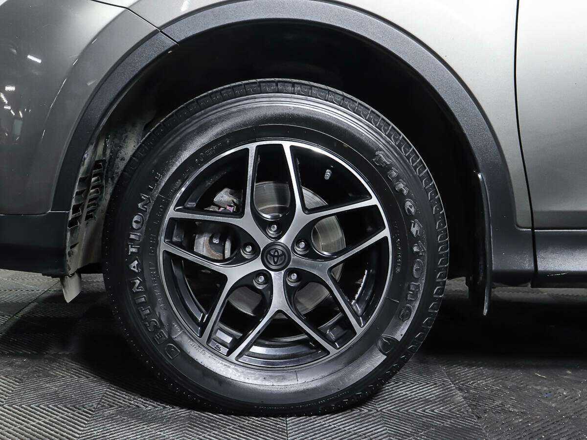 Б/У Тойота Рав4 2013 года. Фото: #19