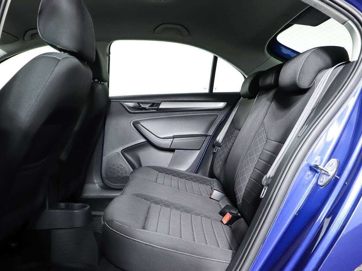 Б/У Шкода Рапид 2017 года. Фото: #9