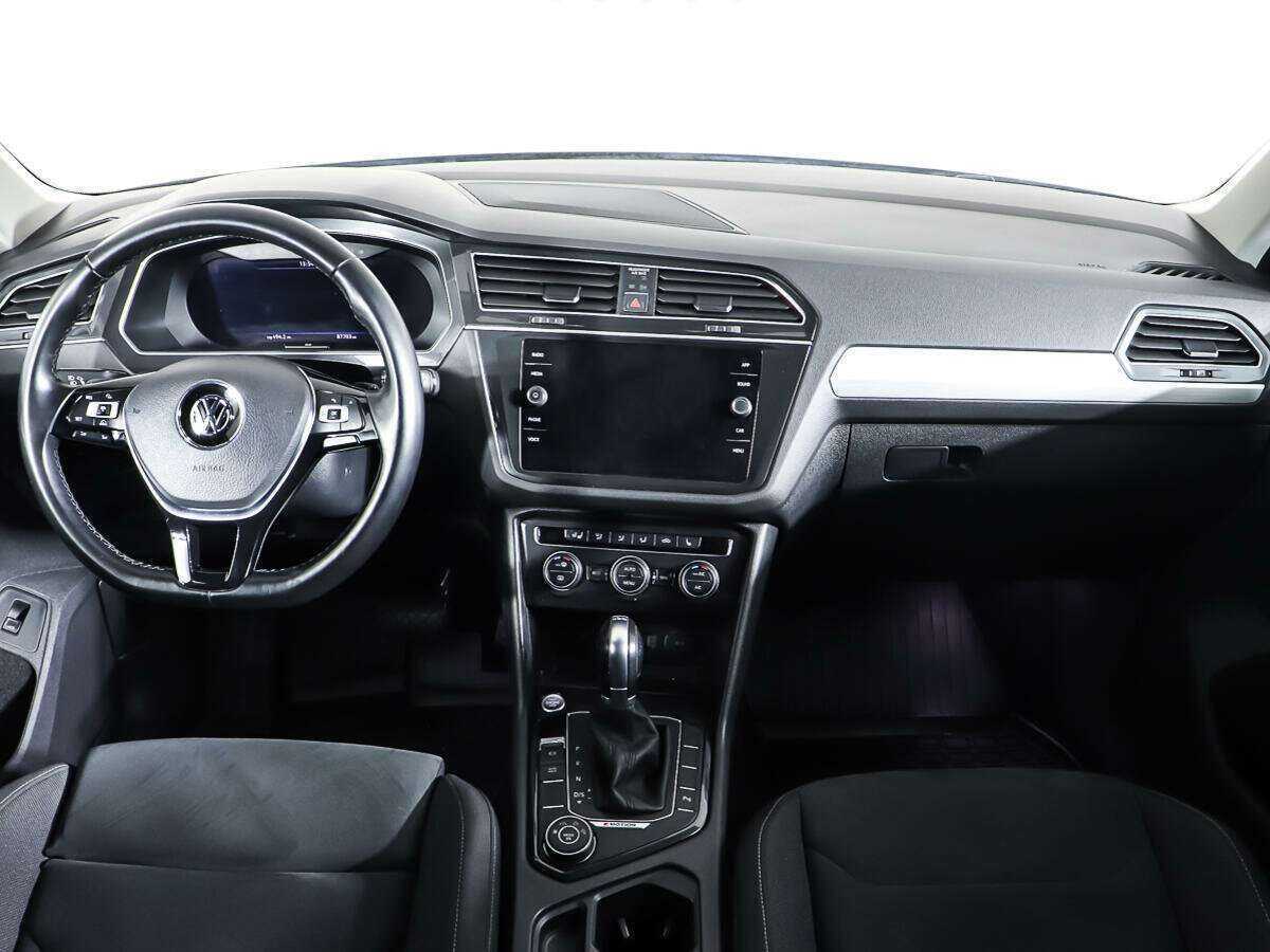 Volkswagen Tiguan 2018 года с пробегом. Фото: #10
