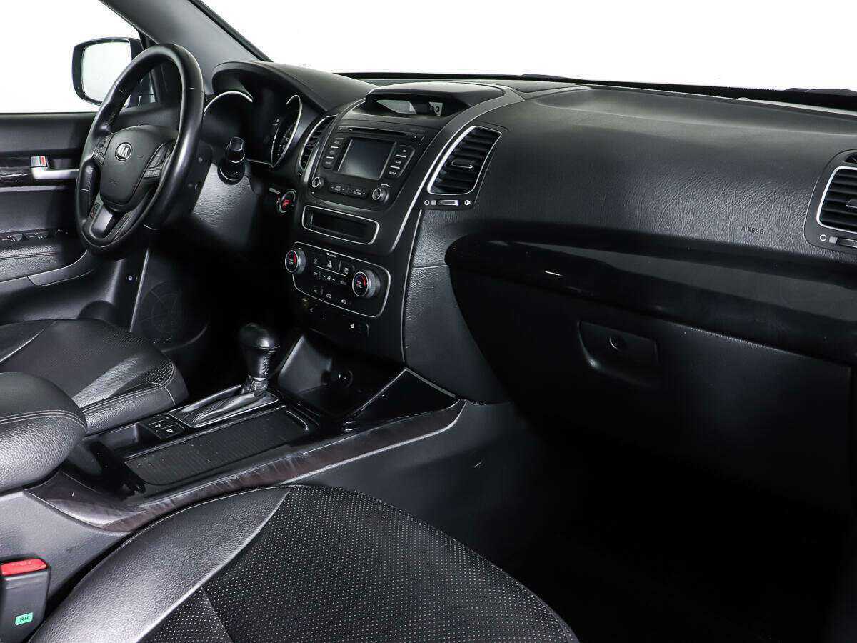 Б/У Киа Соренто 2017 года. Фото: #8