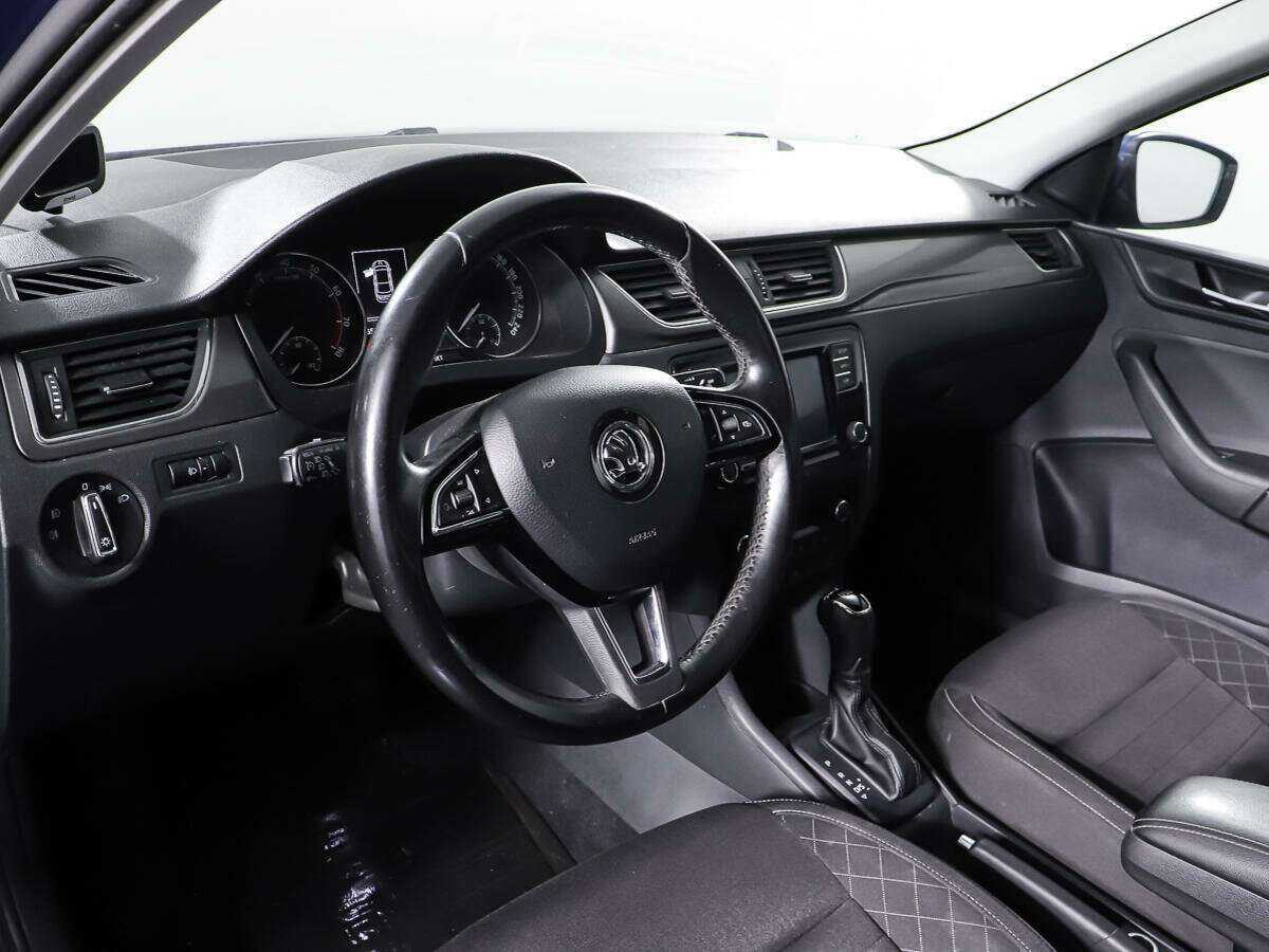 Б/У Шкода Рапид 2017 года. Фото: #14