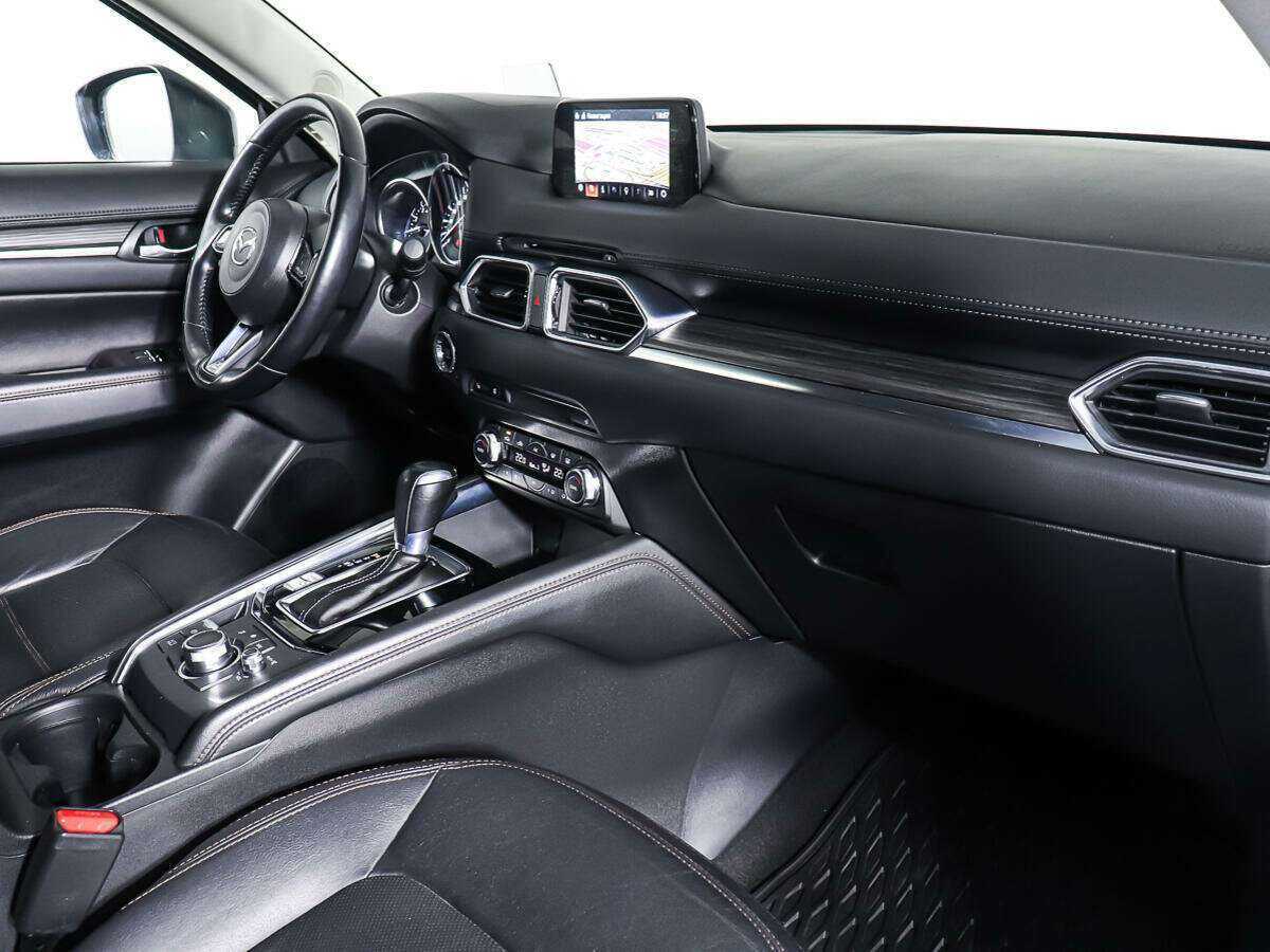 Mazda CX-5 2017 года с пробегом. Фото: #9