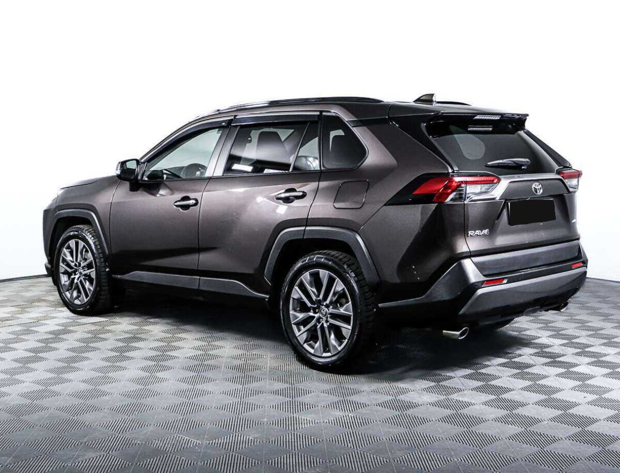 Toyota RAV4 2019 года с пробегом. Фото: #6