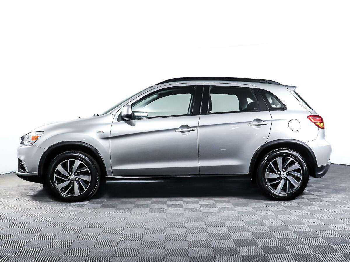 Б/У Митсубиши АС-Икс 2019 года. Фото: #7