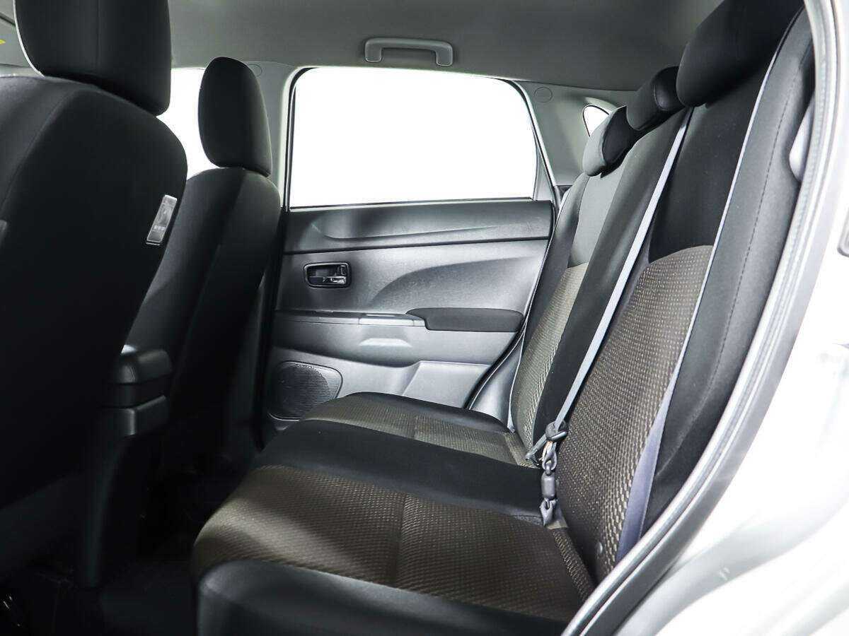 Б/У Митсубиши АС-Икс 2019 года. Фото: #9