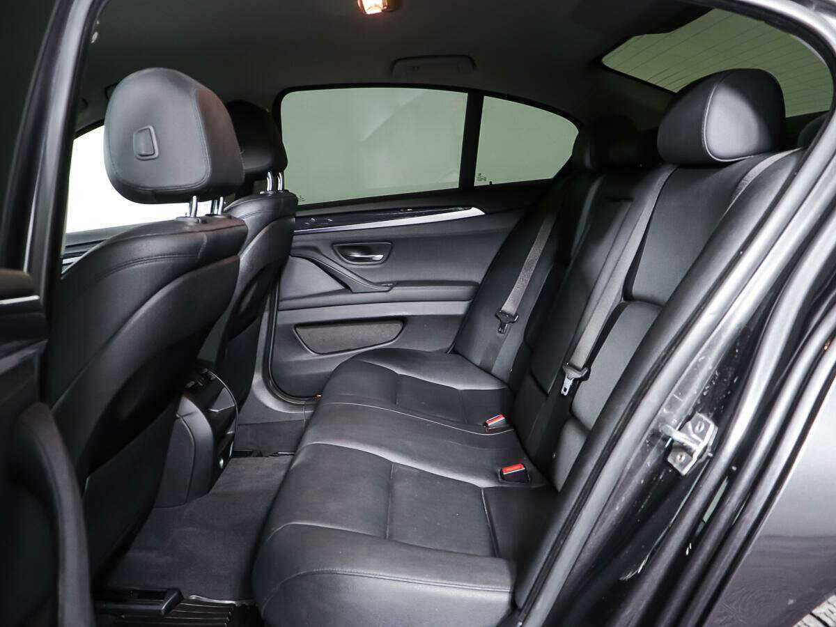 BMW 5 серии 2015 года с пробегом. Фото: #9