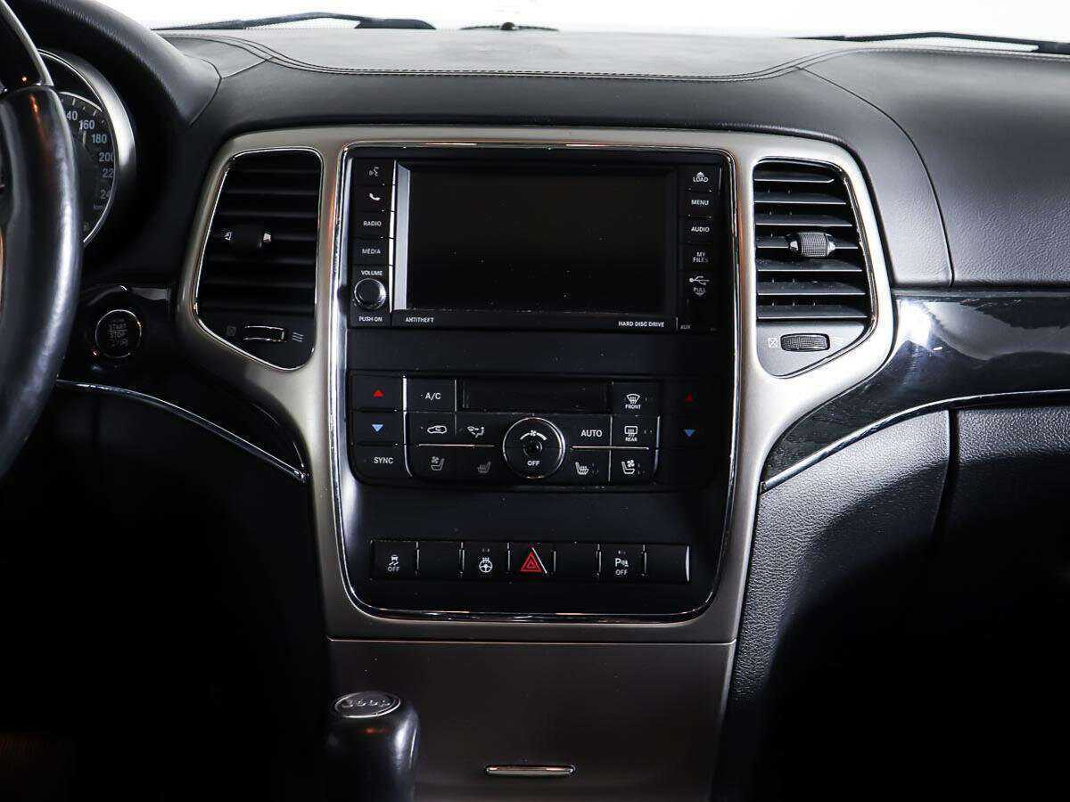 Jeep Grand Cherokee 2012 года с пробегом. Фото: #11