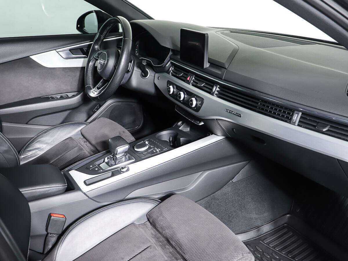 Audi A4 2017 года с пробегом. Фото: #8