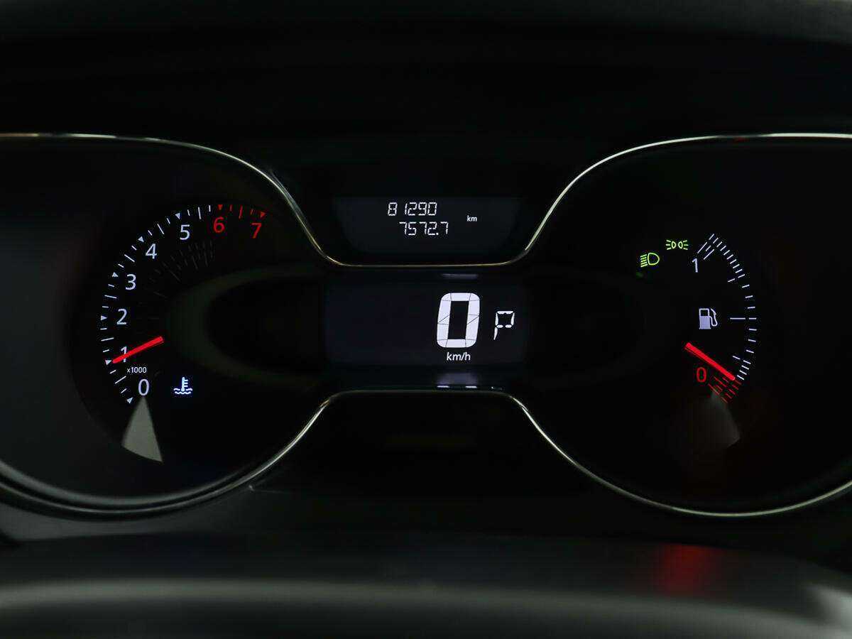 Б/У Рено Каптюр 2017 года. Фото: #13