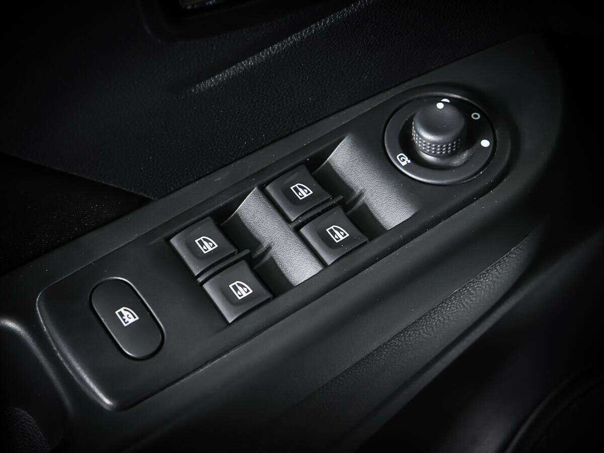 Б/У Рено Каптюр 2017 года. Фото: #16