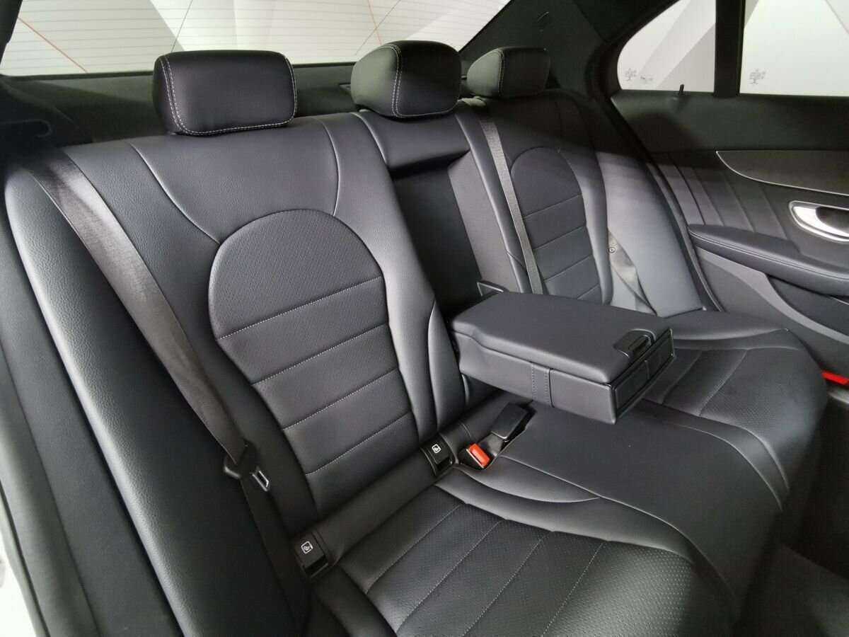 Mercedes-Benz C-Класс 2019 года с пробегом. Фото: #12