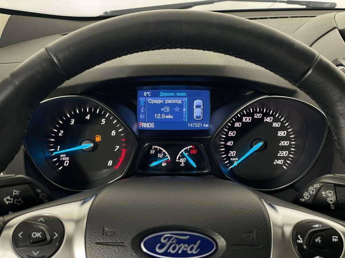 Ford Kuga 2015 года с пробегом. Фото: #9