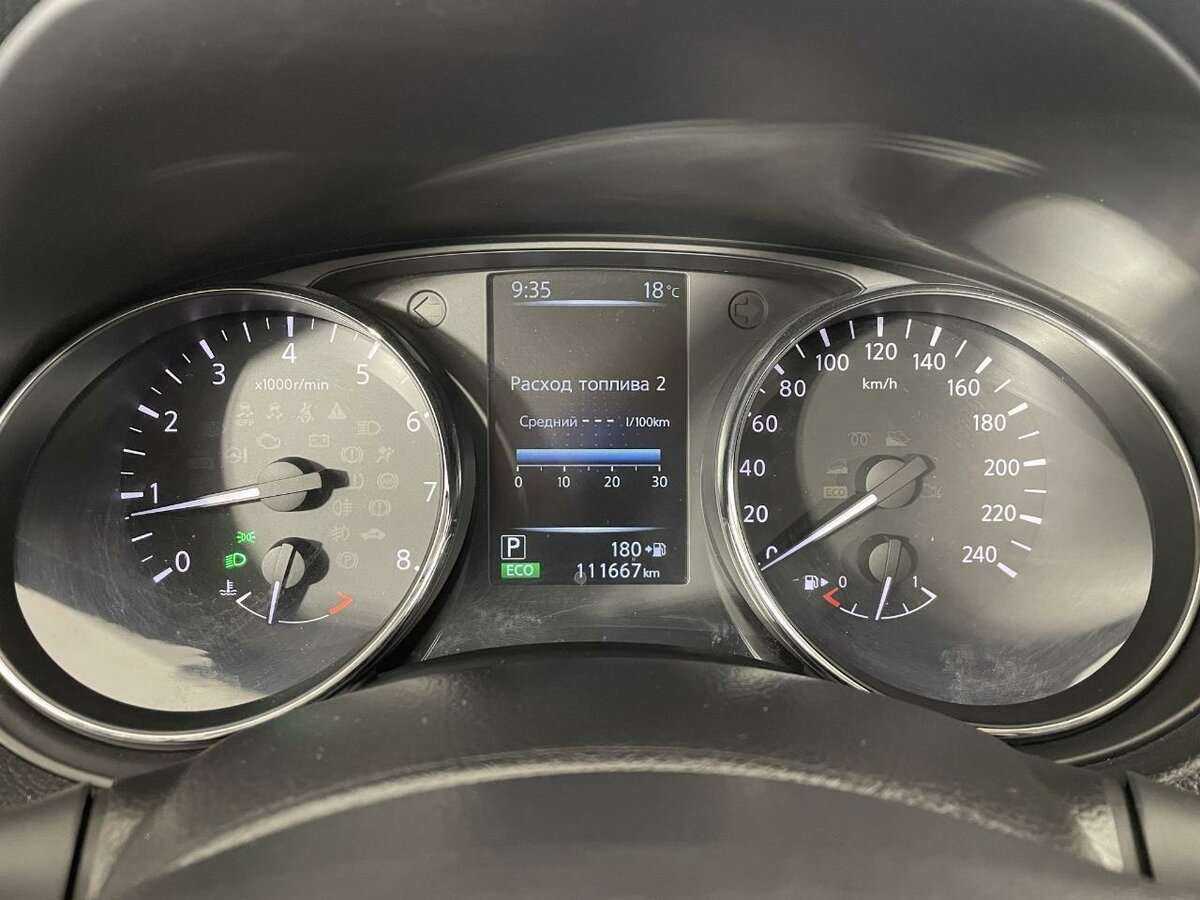 Б/У Ниссан Икс-Трейл 2017 года. Фото: #10