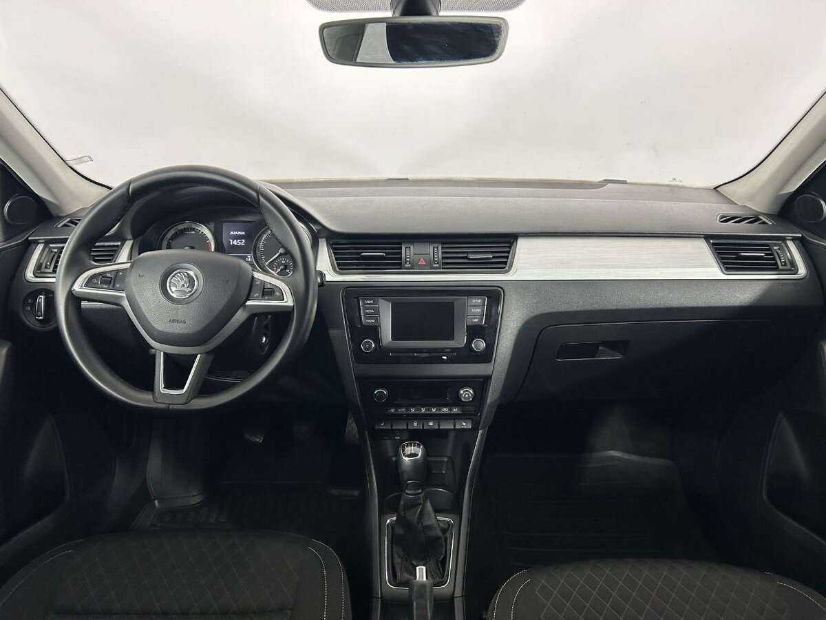 Skoda Rapid 2016 года с пробегом. Фото: #6