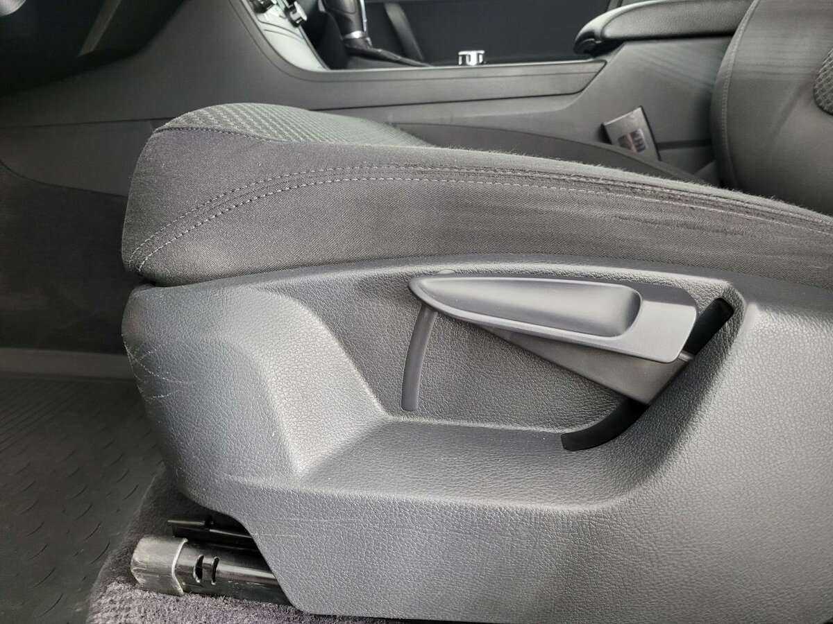 Volkswagen Touareg 2012 года с пробегом. Фото: #9