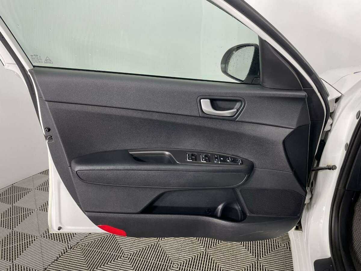 Б/У Киа Оптима 2018 года. Фото: #5