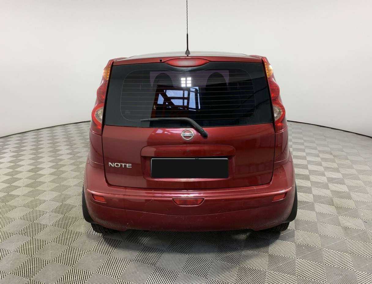 Б/У Ниссан Ноут 2012 года. Фото: #4