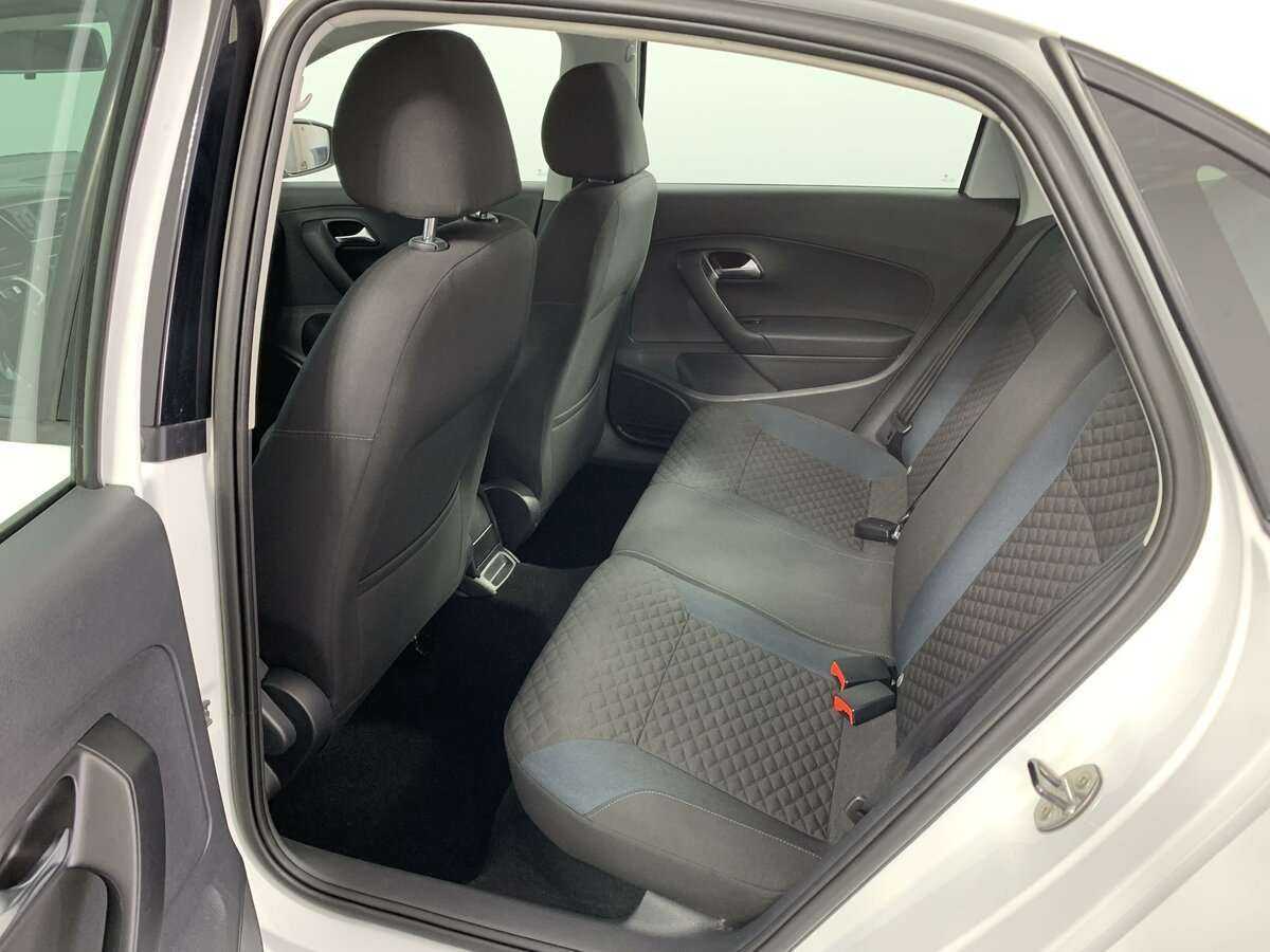 Б/У Фольксваген Поло 2020 года. Фото: #6