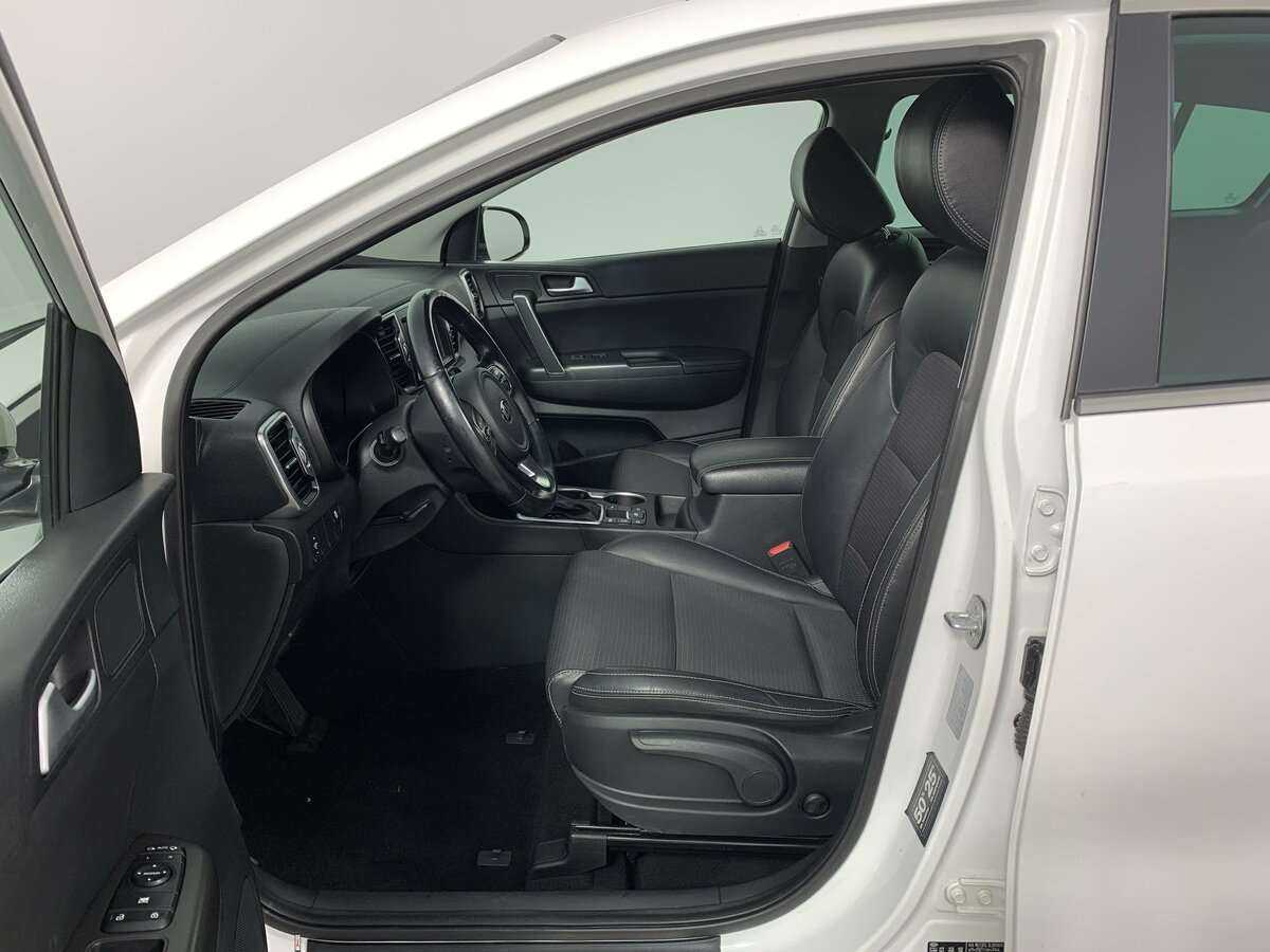 Б/У Киа Спортейдж 2016 года. Фото: #13