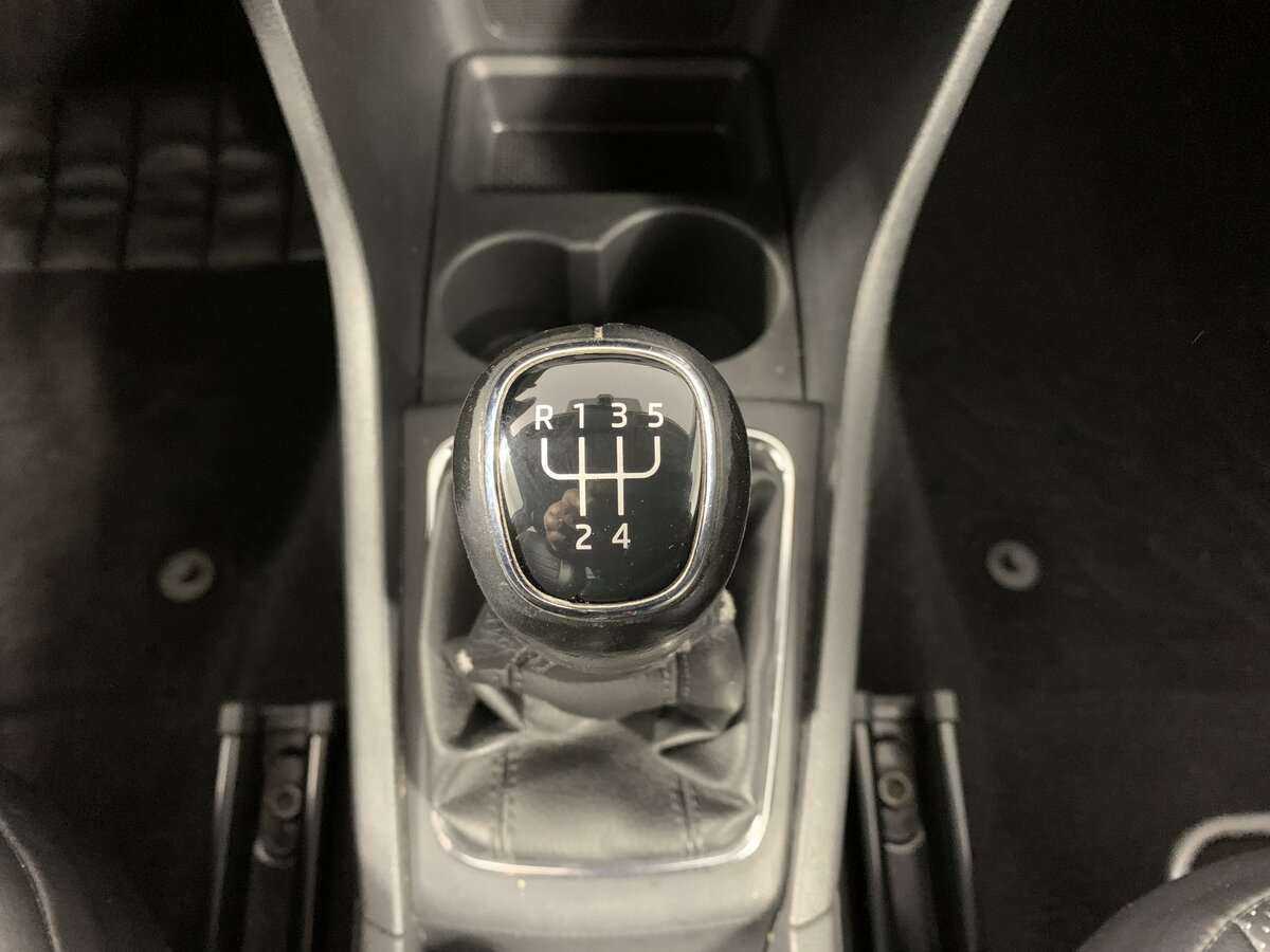 Б/У Шкода Рапид 2017 года. Фото: #14