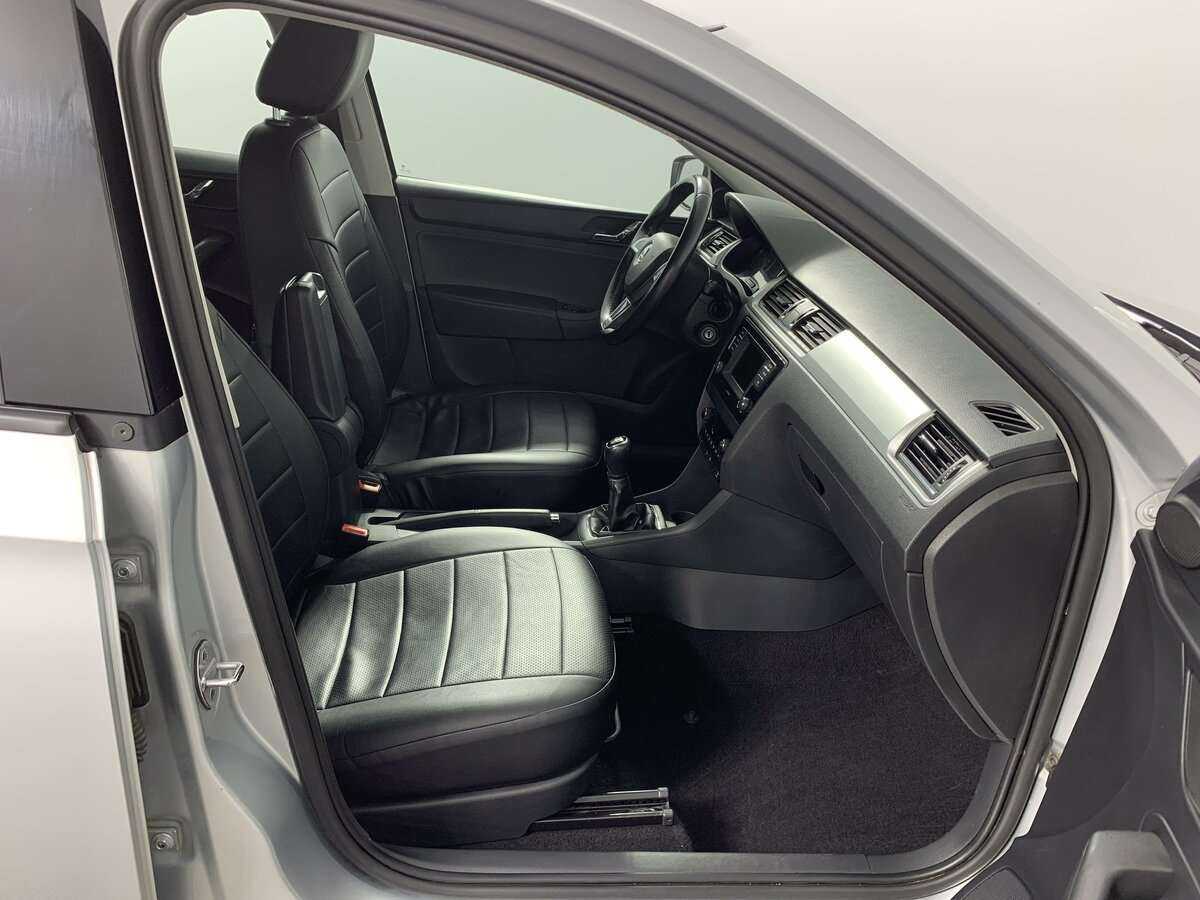 Б/У Шкода Рапид 2017 года. Фото: #15