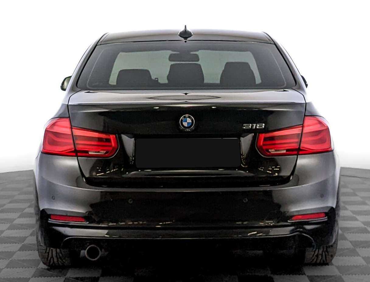 BMW 3 серии 2018 года с пробегом. Фото: #5