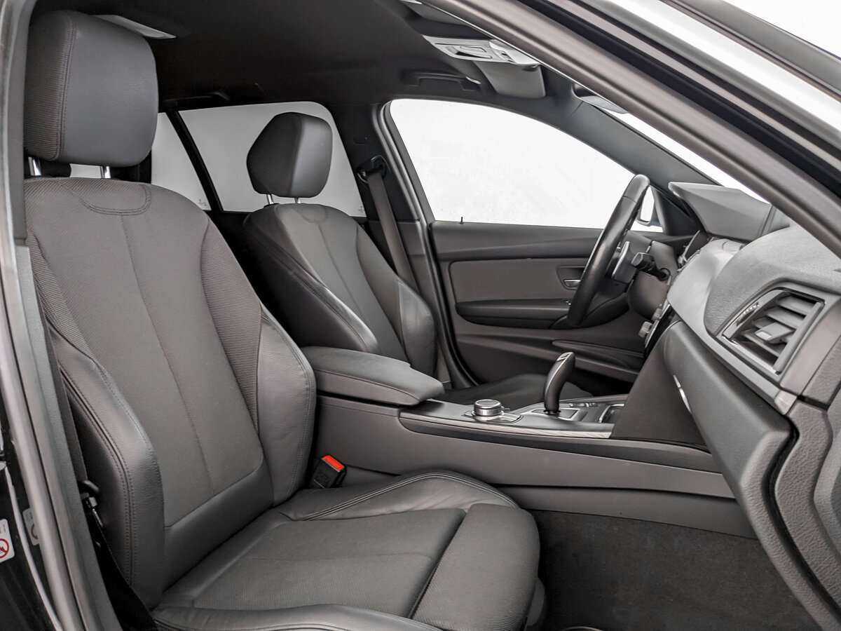 BMW 3 серии 2019 года с пробегом. Фото: #16