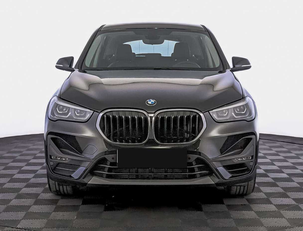 BMW X1 2021 года с пробегом. Фото: #1