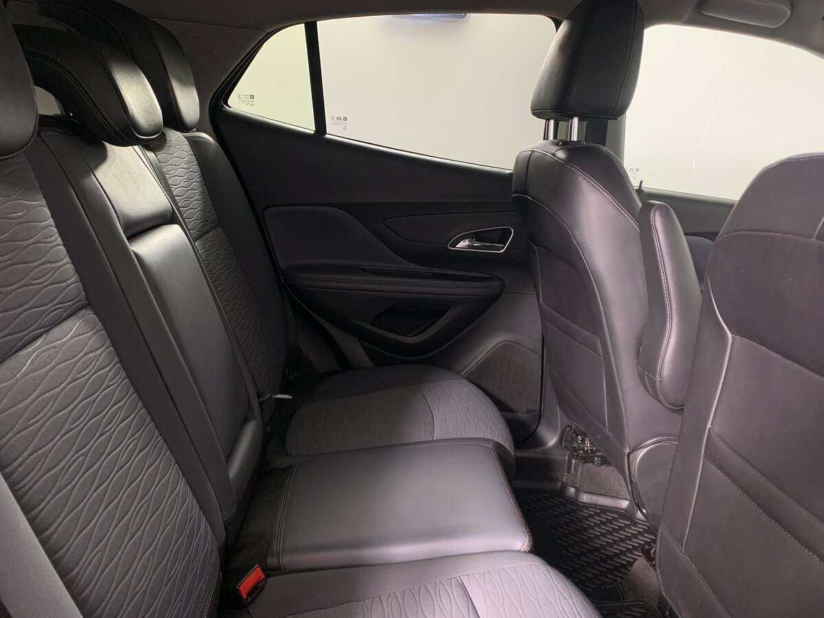 Opel Mokka 2015 года с пробегом. Фото: #13